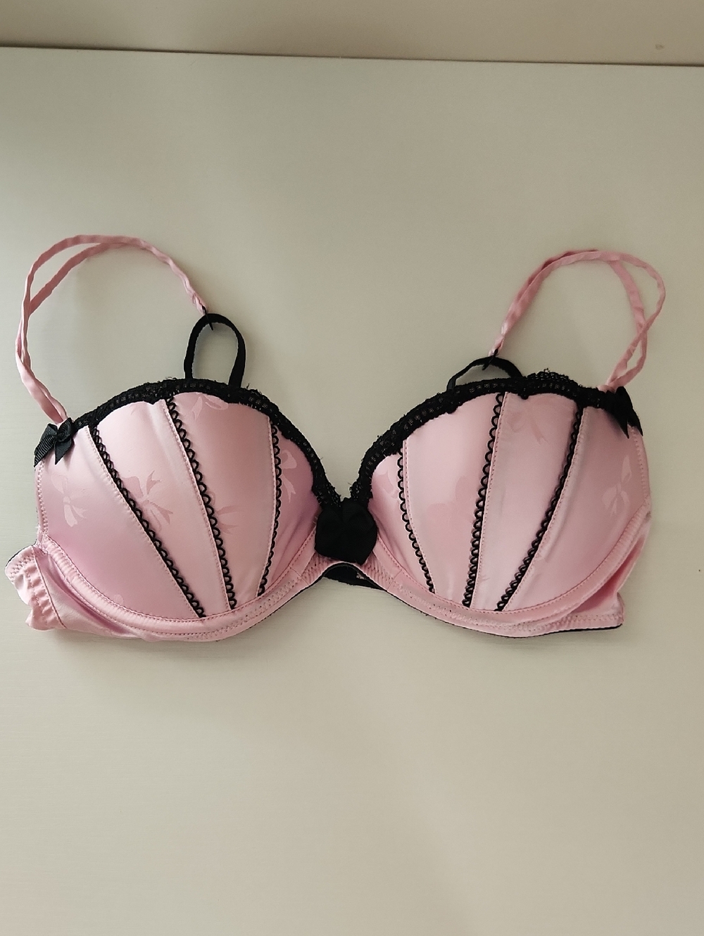 Victoria's secret sexy little things push-up bra
